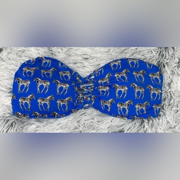 BUNDLE of Medium size bikini tops 1 Abercrombie 2 Aerie EUC - Picture 2 of 10